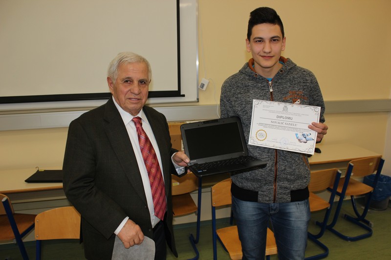 Na Internacionalnom Univerzitetu Travnik Održano Takmičenje Učenika Srednjih škola Iz Programiranja