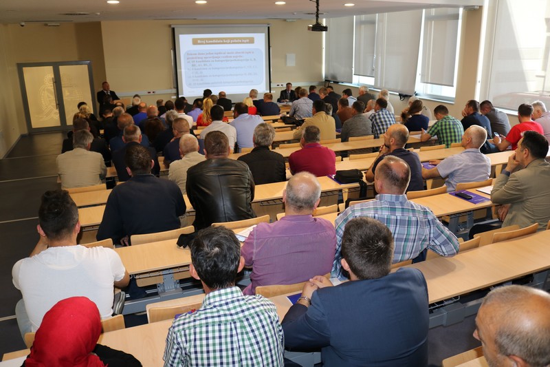 Na Internacionalnom Univerzitetu Travnik Održan Seminar Stručnog Usavršavanja Za Instruktore Vožnje