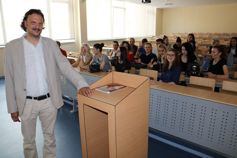 Profesor Sa Kaunas Fakulteta Vilnius Univerziteta Iz Litvanije Održao Predavanja Studentima