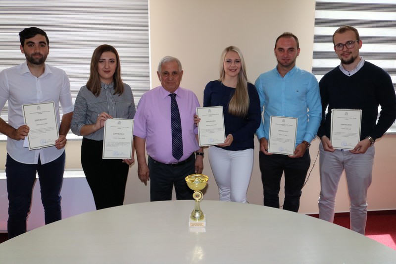 Rector Of IUT, Prof. Dr. Ibrahim Jusufranić Awarded Students Who Achieved An Excellent Result At The Traffic And Transport Engineering Competition