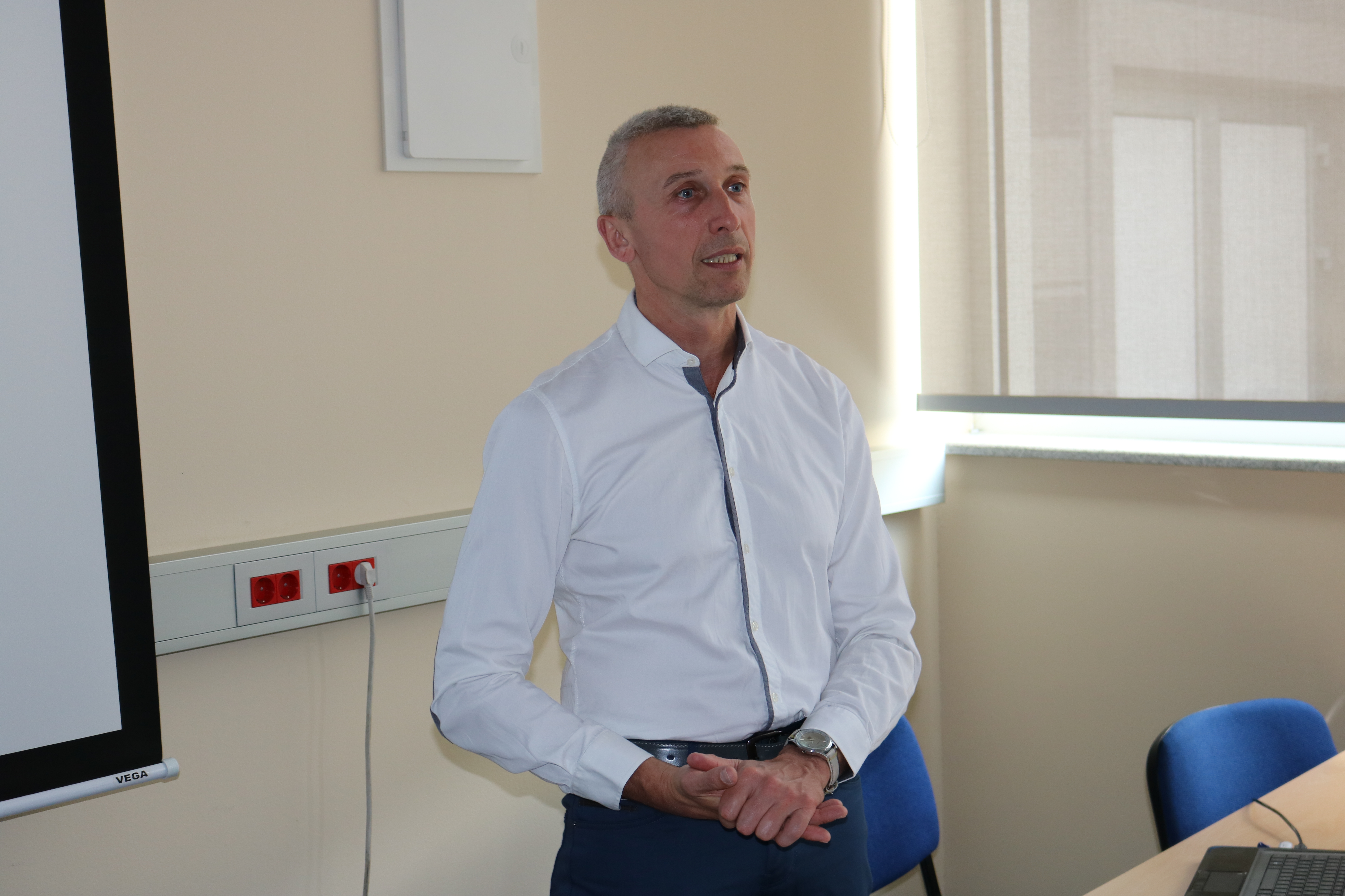 Professor At Kazimieras Simonavicius University In Vilnius Will Hold A Lecture At The International University Travnik