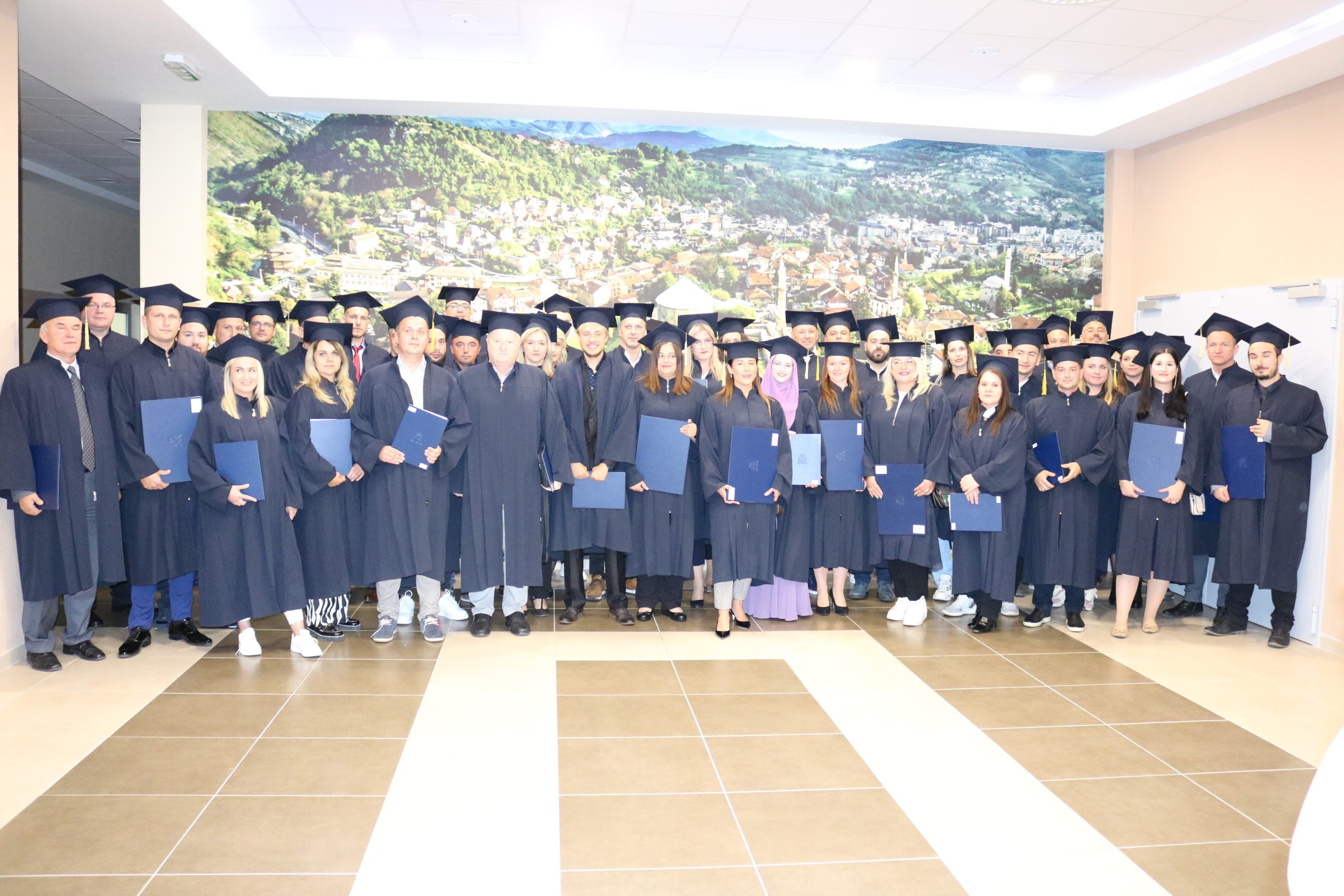 Promovisani Doktoranti, Magistranti I Diplomanti Internacionalnog Univerziteta Travnik