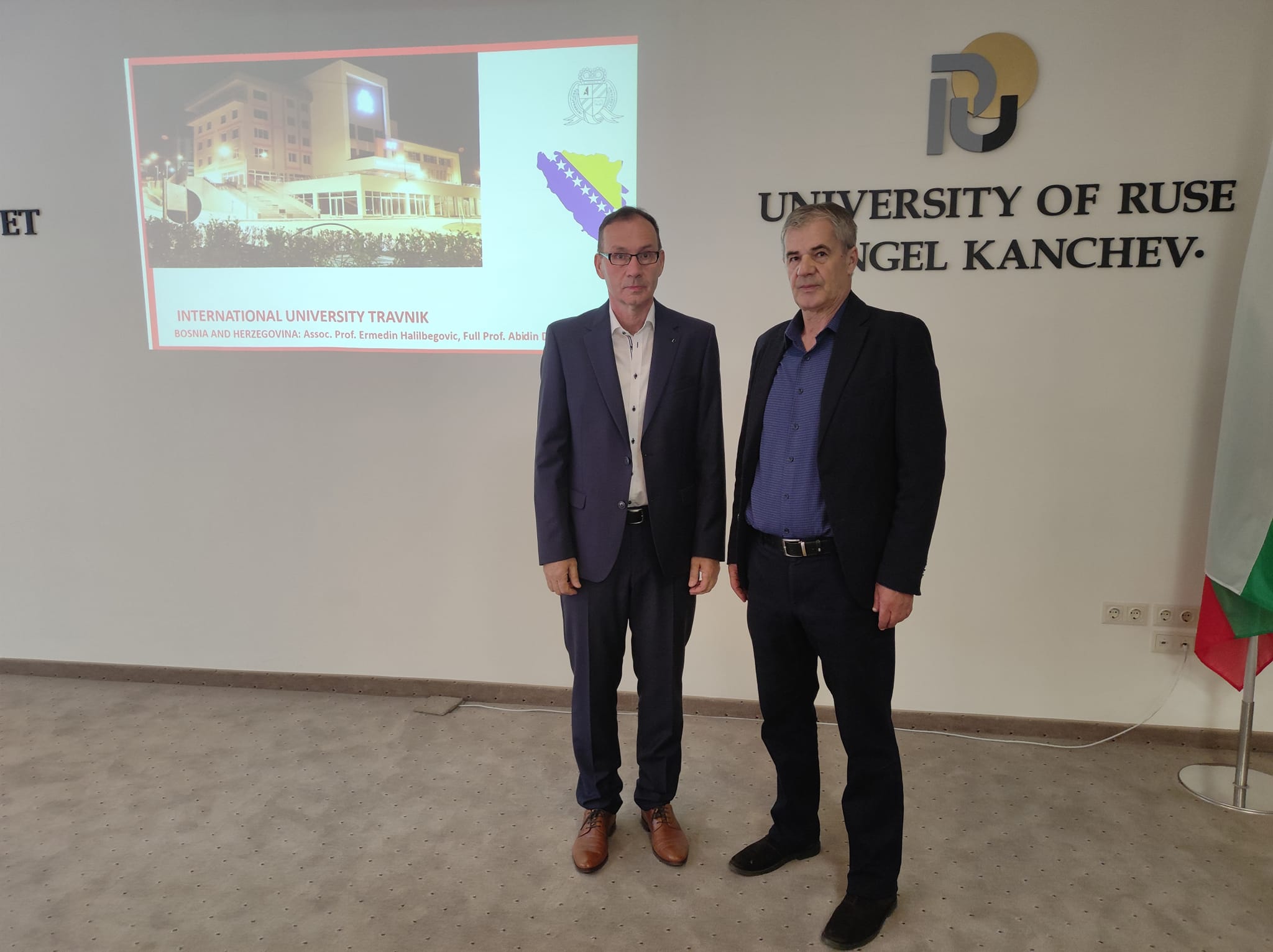 Profesori Internacionalnog Univerziteta Travnik Učestvovali Na Erasmus Staff Week U Bugarskoj