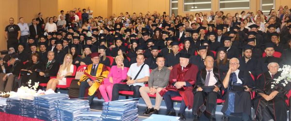 Dodijeljene Diplome Doktorantima, Magistrantima I Diplomantima Internacionalnog Univerziteta Travnik