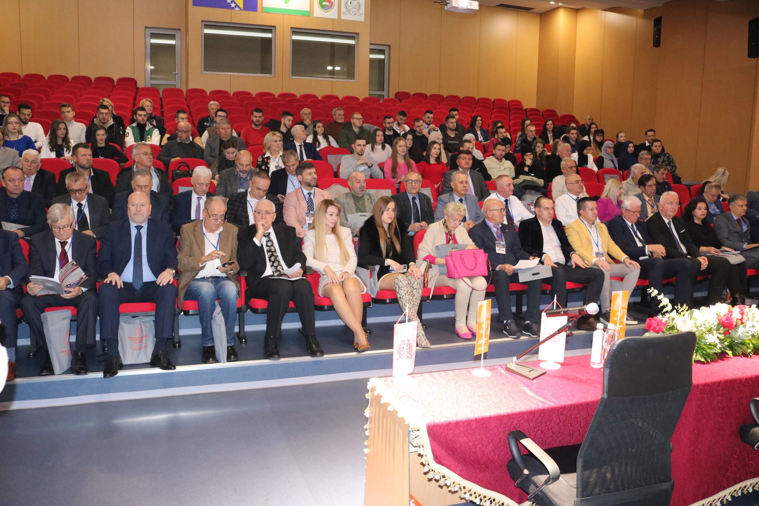 Na Internacionalnom Univerzitetu Travnik Održana XXVII Međunarodna Konferencija